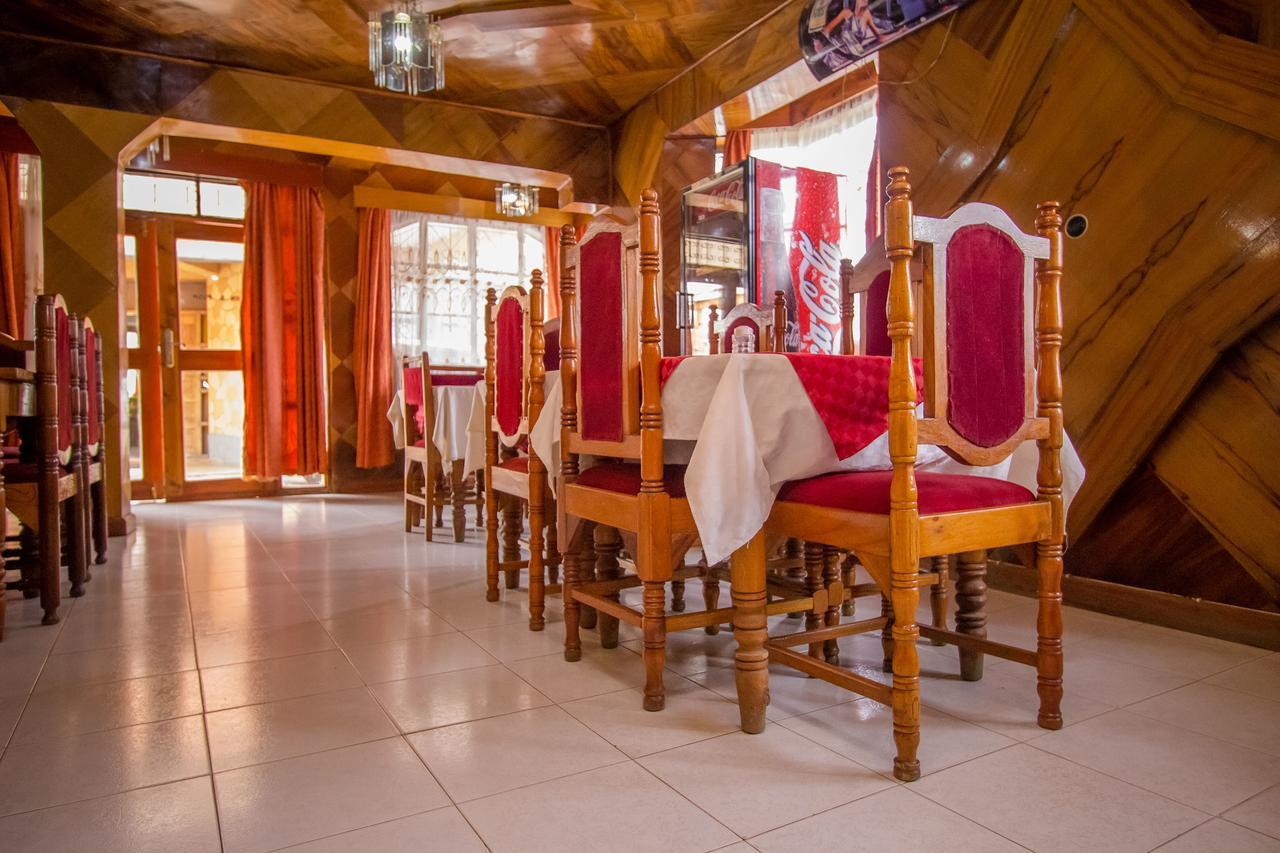 Hotel Genevieve Накуру Экстерьер фото